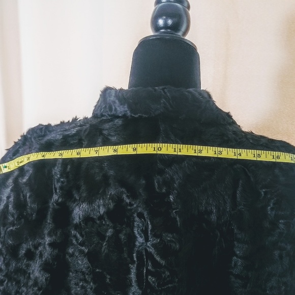 Gorgeous vintage black fur stole! - Picture 6 of 8